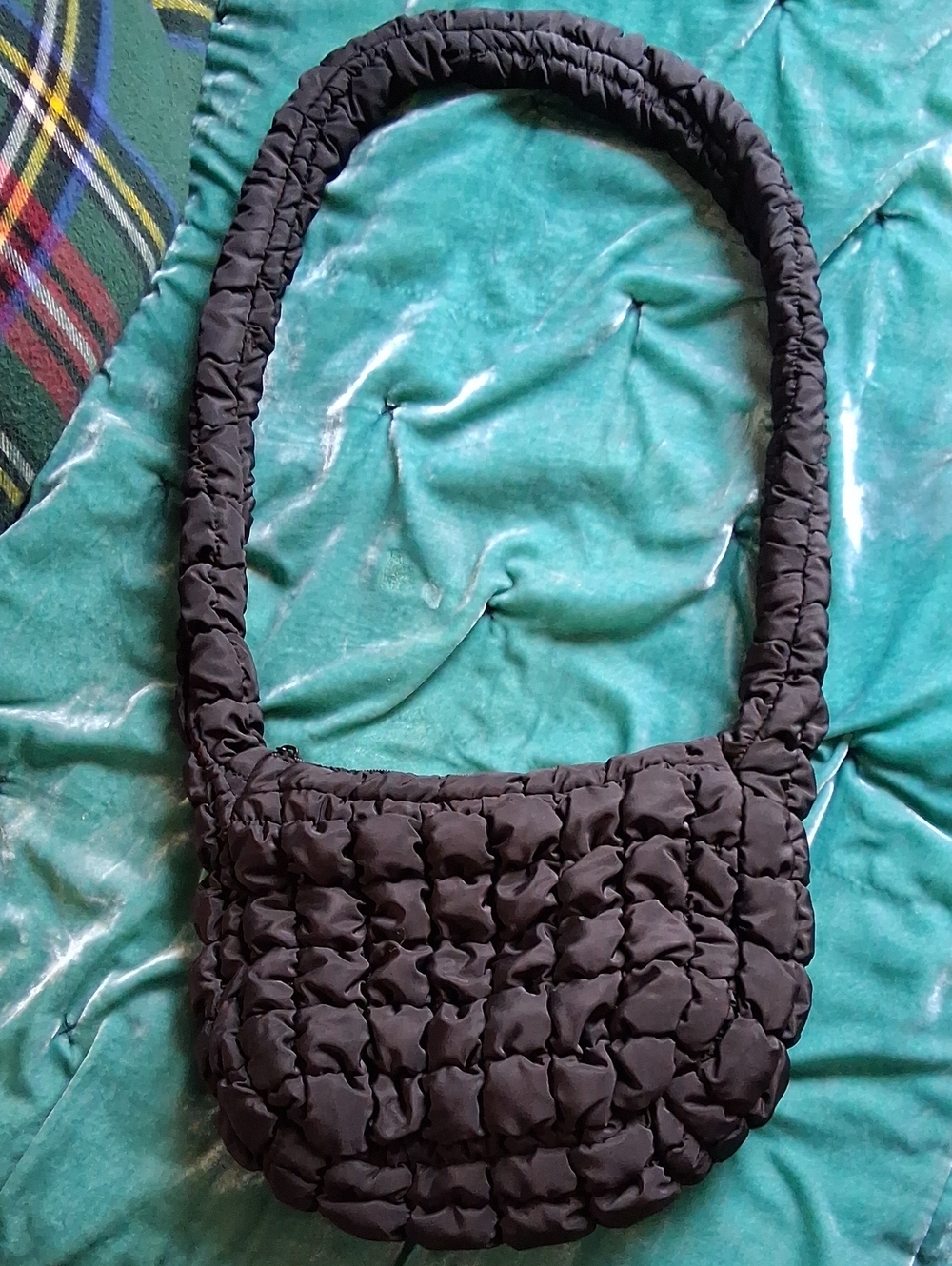 wild fable Black Quilted Shoulder Bag with Ruched Strap